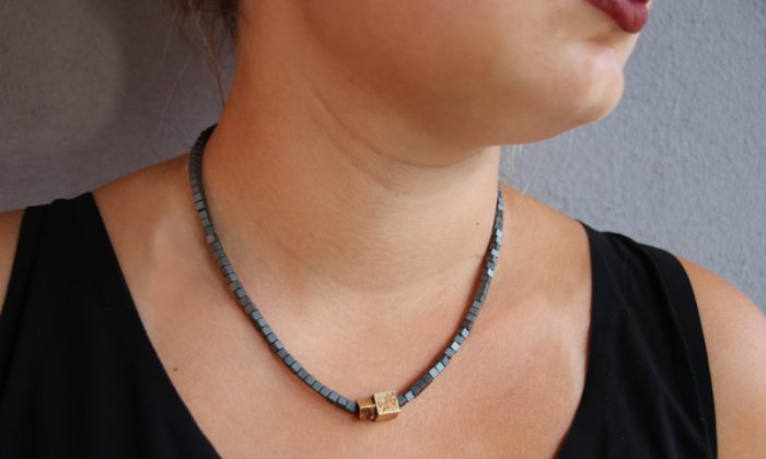 Collier